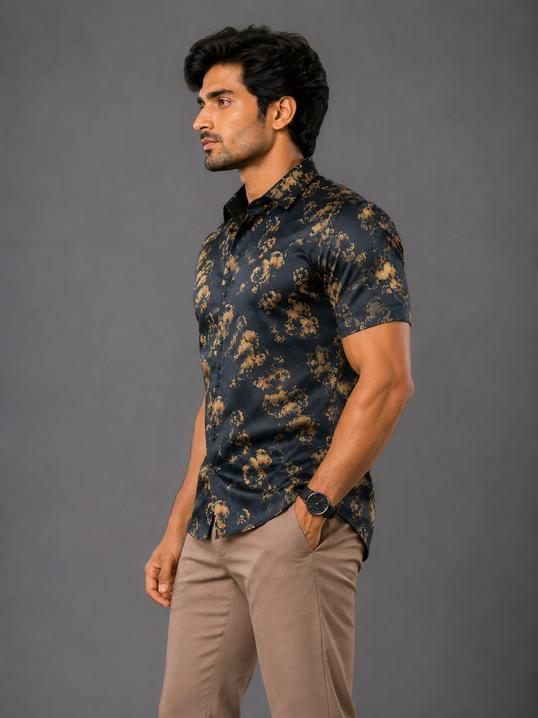 Dark blue floral print short-sleeve shirt, collar, buttons, worn by a model
